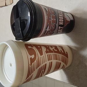 2 Texas cups